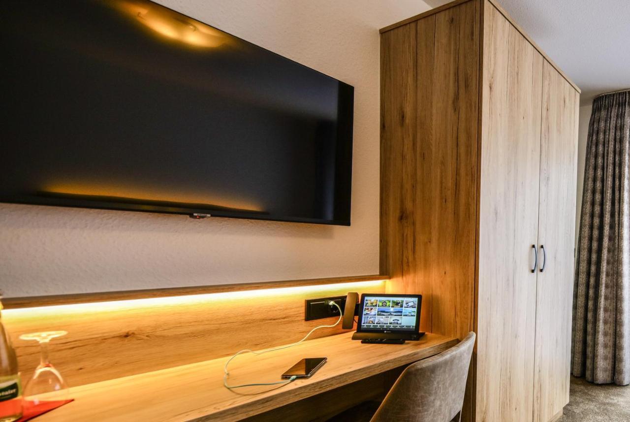 Hotel Restaurant Schwoerer 렌즈키르흐 외부 사진