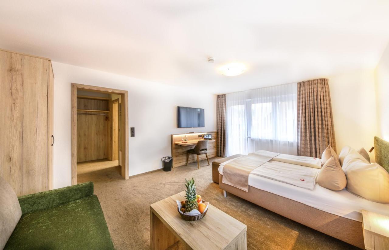 Hotel Restaurant Schwoerer 렌즈키르흐 외부 사진