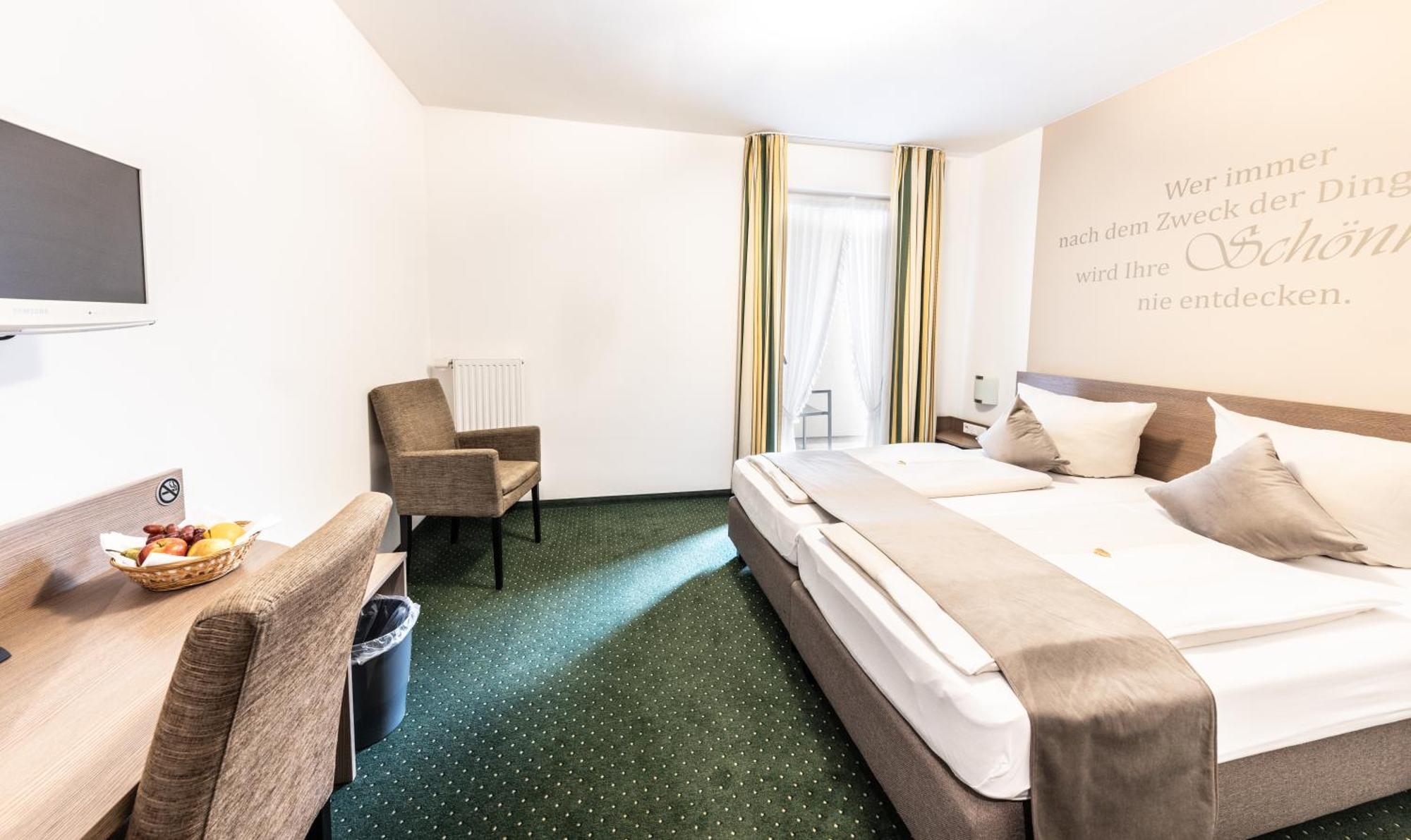 Hotel Restaurant Schwoerer 렌즈키르흐 외부 사진