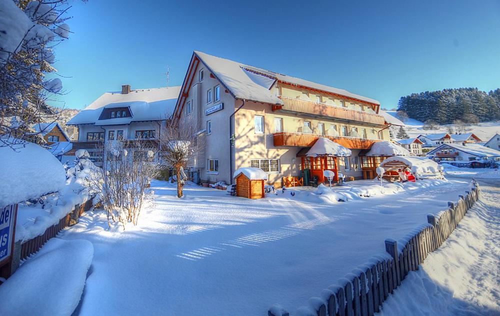 Hotel Restaurant Schwoerer 렌즈키르흐 외부 사진