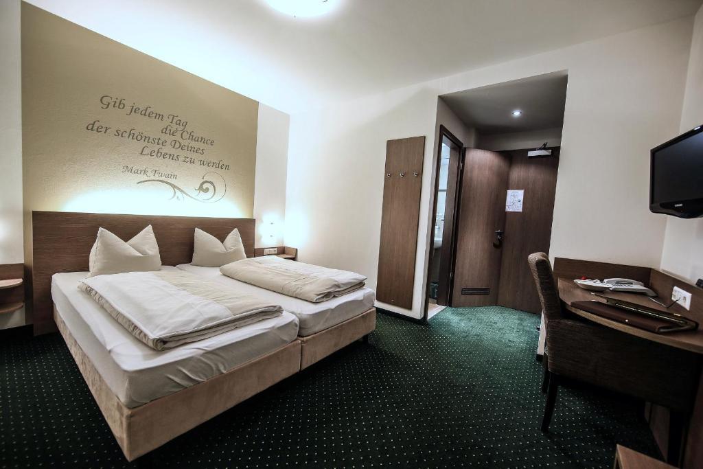 Hotel Restaurant Schwoerer 렌즈키르흐 객실 사진